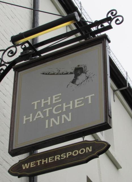 The Hatchet Inn Wetherspoon Newbury  Zewnętrze zdjęcie